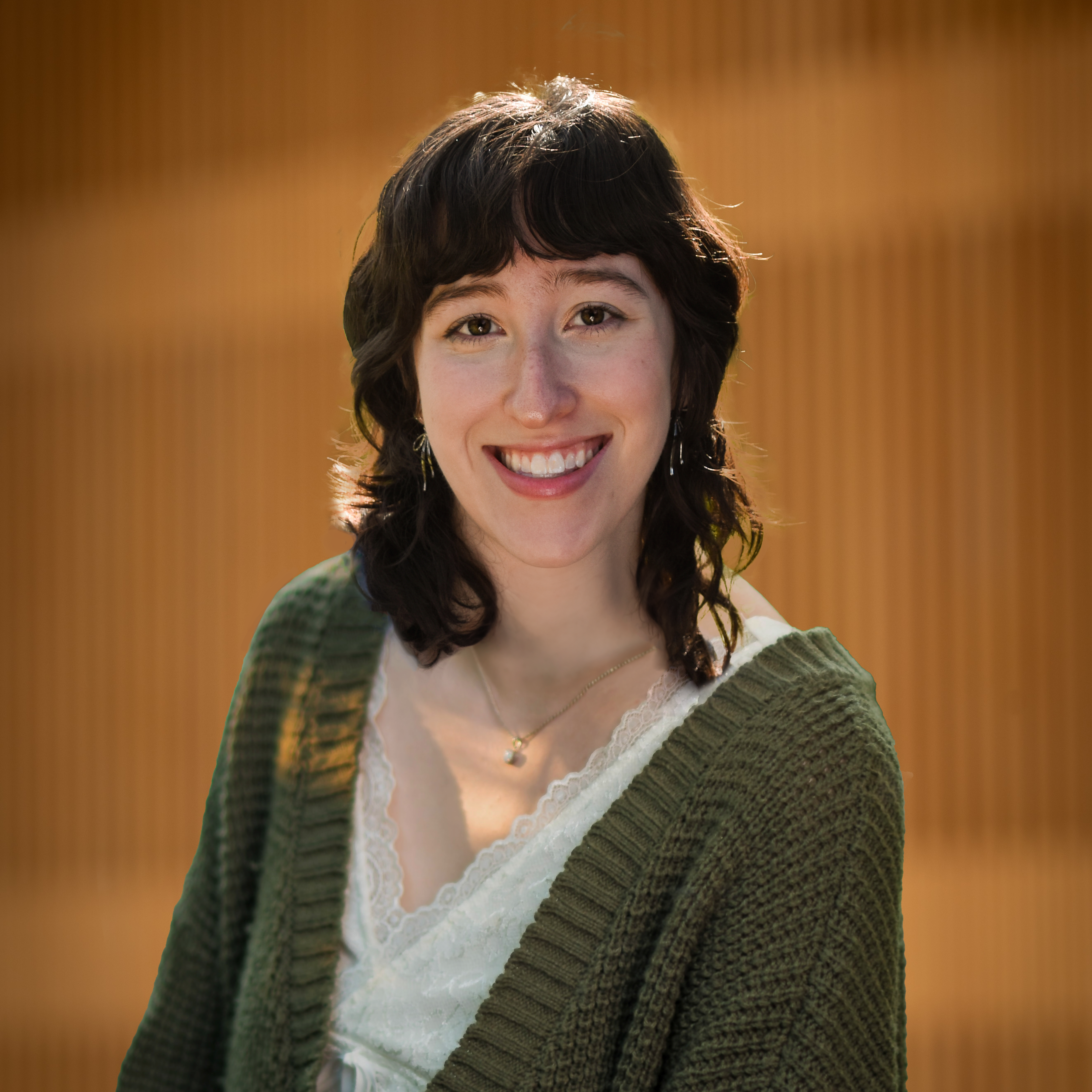Miriam Deeb headshot