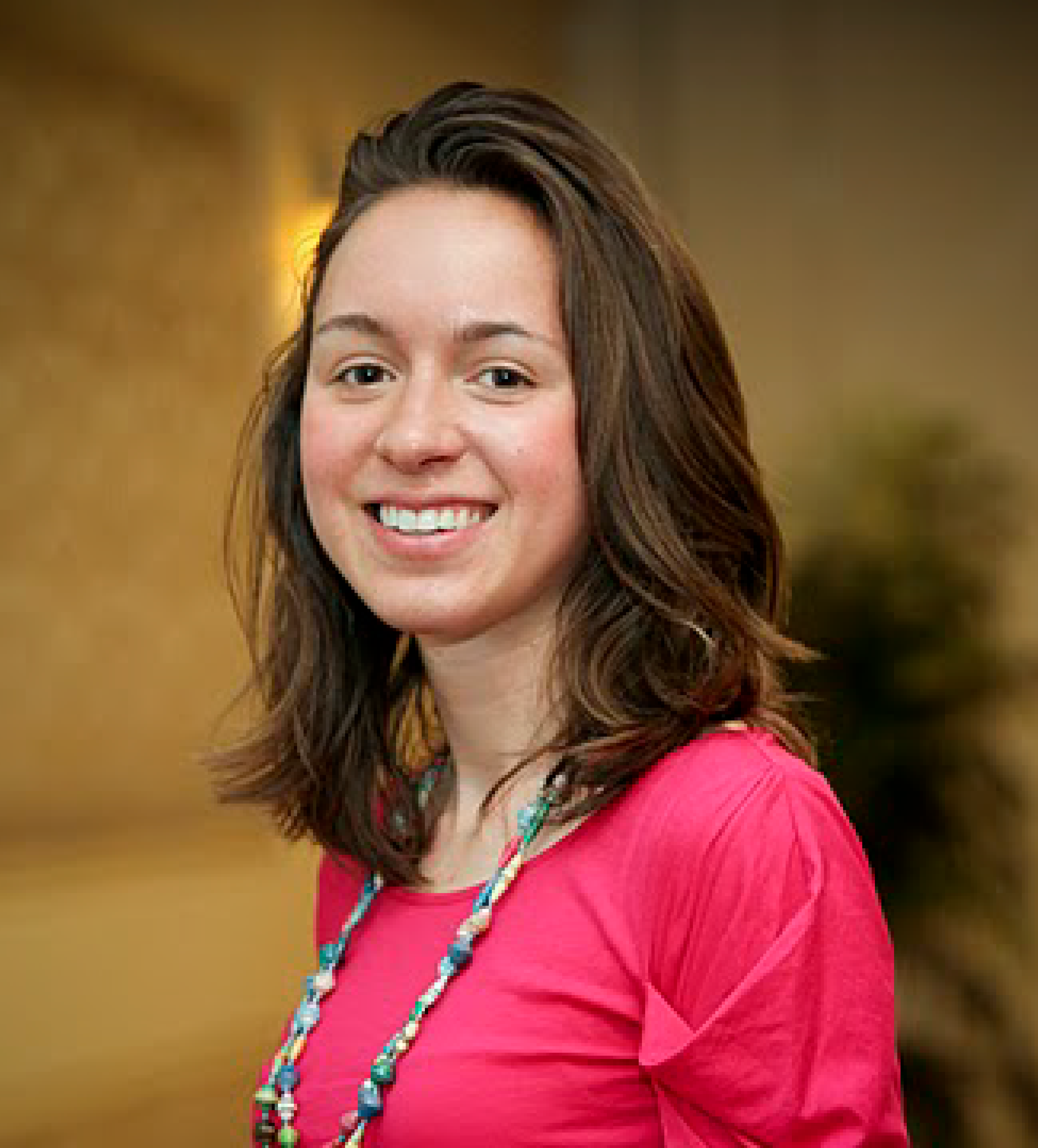 Lexie Raczka headshot